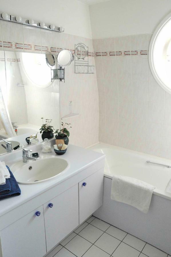 52 Clichy Bed&Breakfast - Chambre d'hôtes Paris Exterior foto
